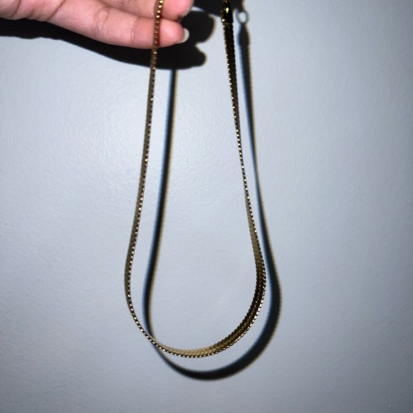 18 karat gold plated over stainless steel necklace. 13” + 1” extender - Picture 4 of 4